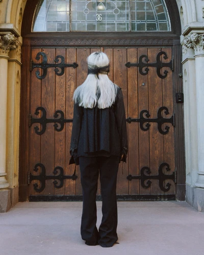 Melancholic Romanticism, Look 1 Back